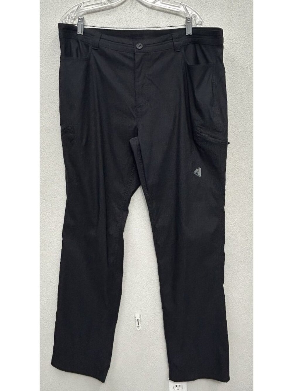 Eddie Bauer Women’s Pants T18 40x34 Black First Ascent Guide Pro Cargo Nylon